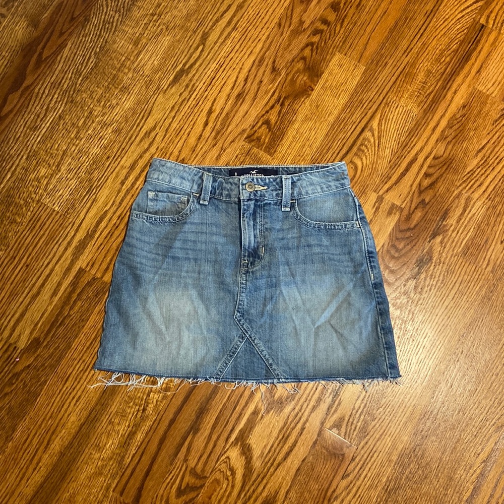 Hollister distressed high rise jean skirt